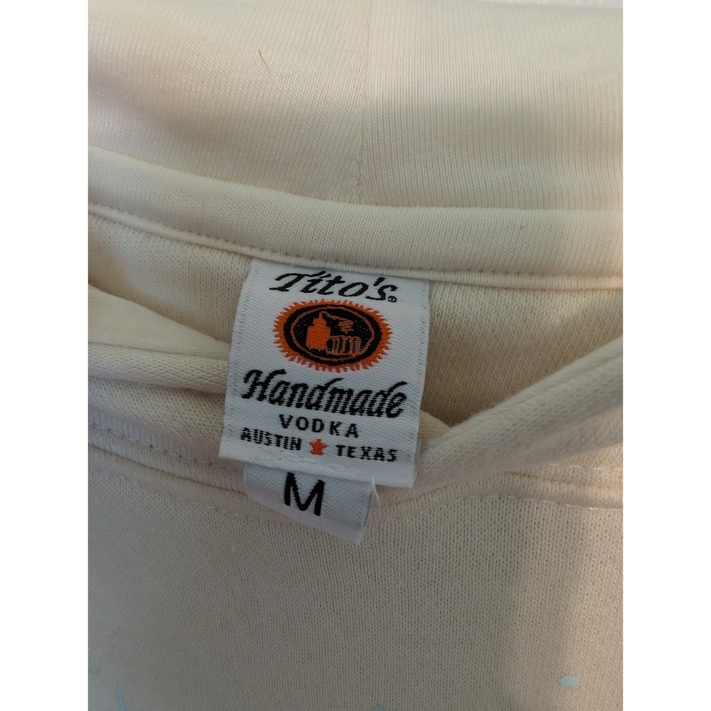 Tito's Handmade Vodka Size Medium Season's Drinking Hoodie Sweatshirt Ivory - Picture 4 of 5